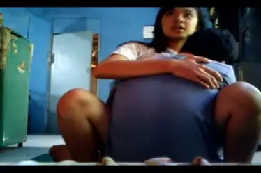 Tiktoker Hana Viral Asyik Remas Toket