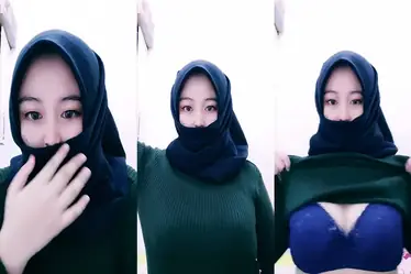 VIA Hijab Pamer Susu Viral Tiktok Mantap